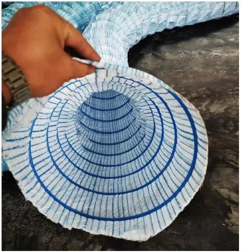 Flexible permeable pipe